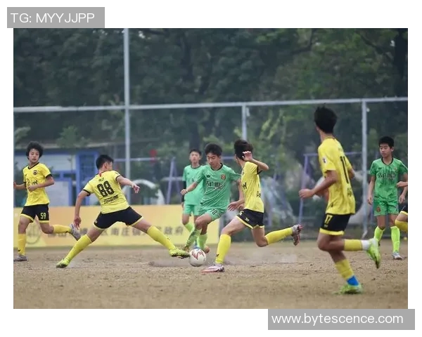 父子传承荣耀足球梦父子兵携手征战绿茵场 父子传承荣耀足球梦父子兵携手征战绿茵场